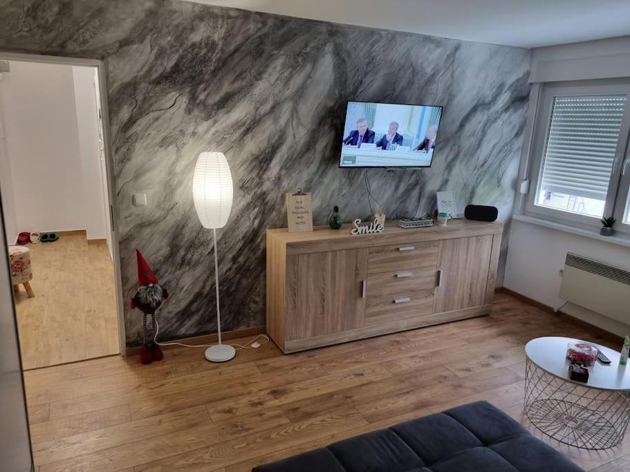 Studio Apartman Bojana 34M2,Free Wifi,Parking Сісак Екстер'єр фото